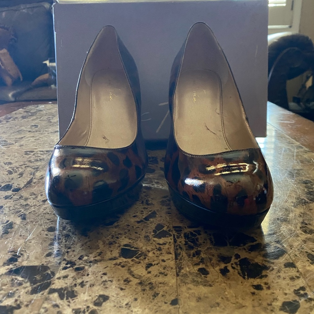 Women shoes size 11 Brand Marc Fisher